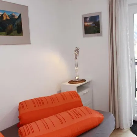 Enzian Apartment *